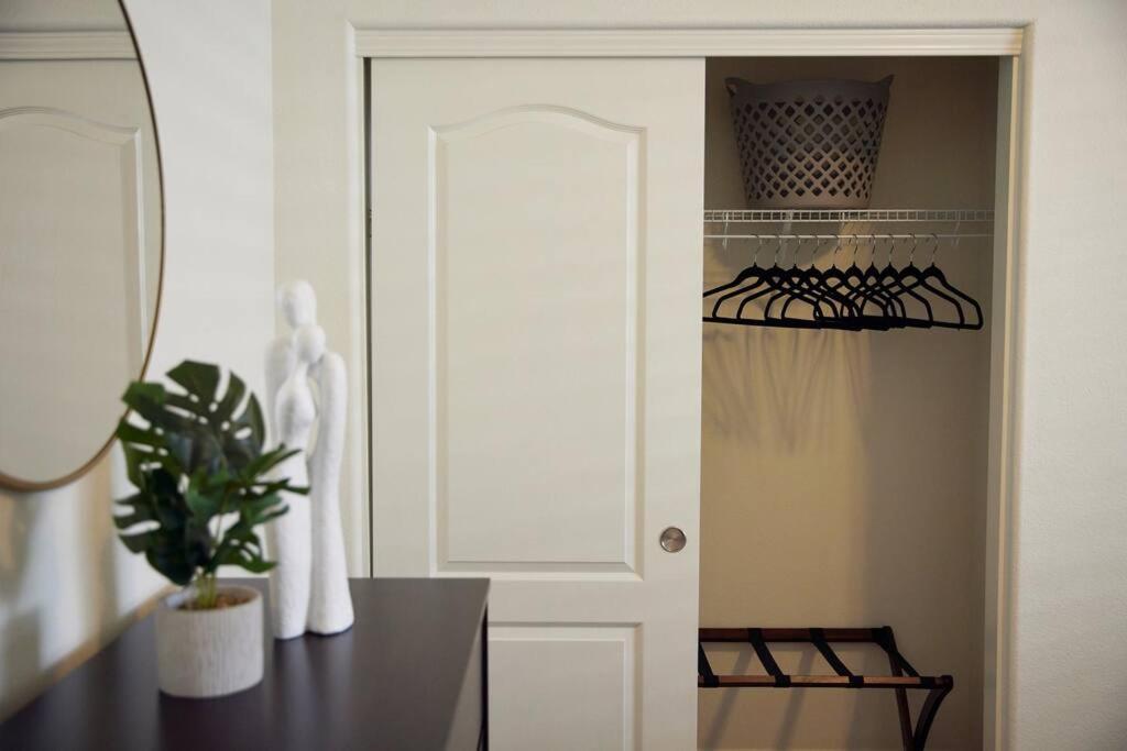 New Upscale House, Tahoe 30-Min W/ Cal King Reno Exteriör bild