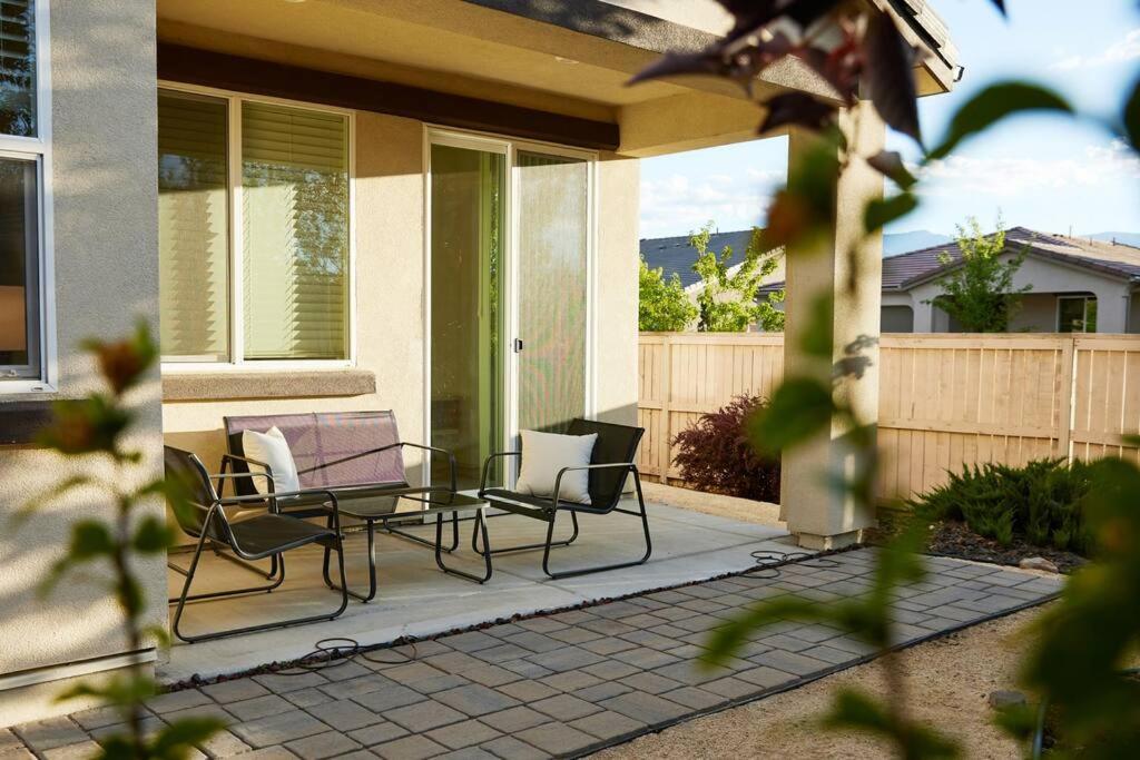 New Upscale House, Tahoe 30-Min W/ Cal King Reno Exteriör bild